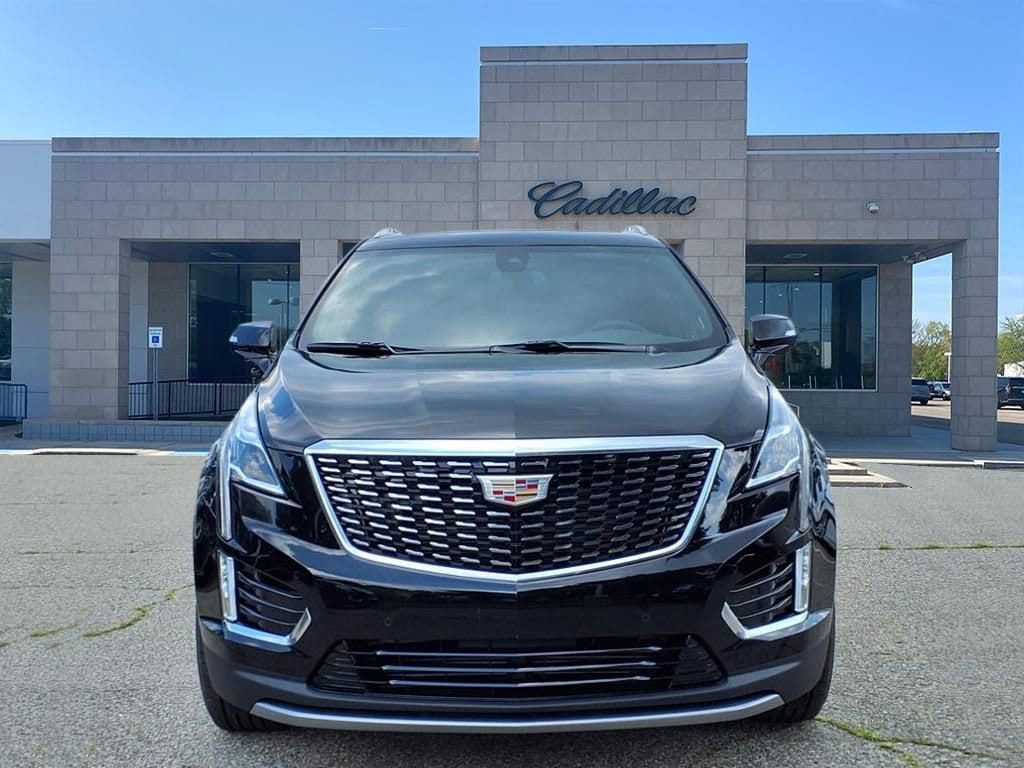 Thumbnail: 2025 Cadillac XT5 - 2