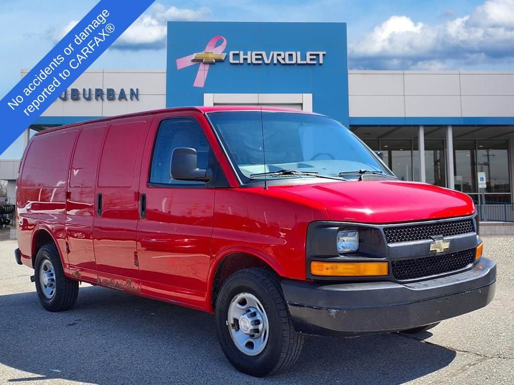 Thumbnail: 2017 Chevrolet Express - 3