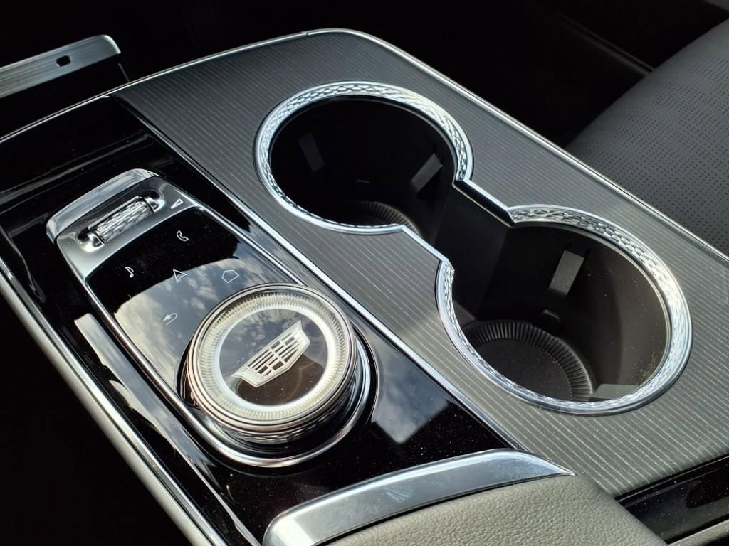 2025 Cadillac Lyriq Sport 1 16