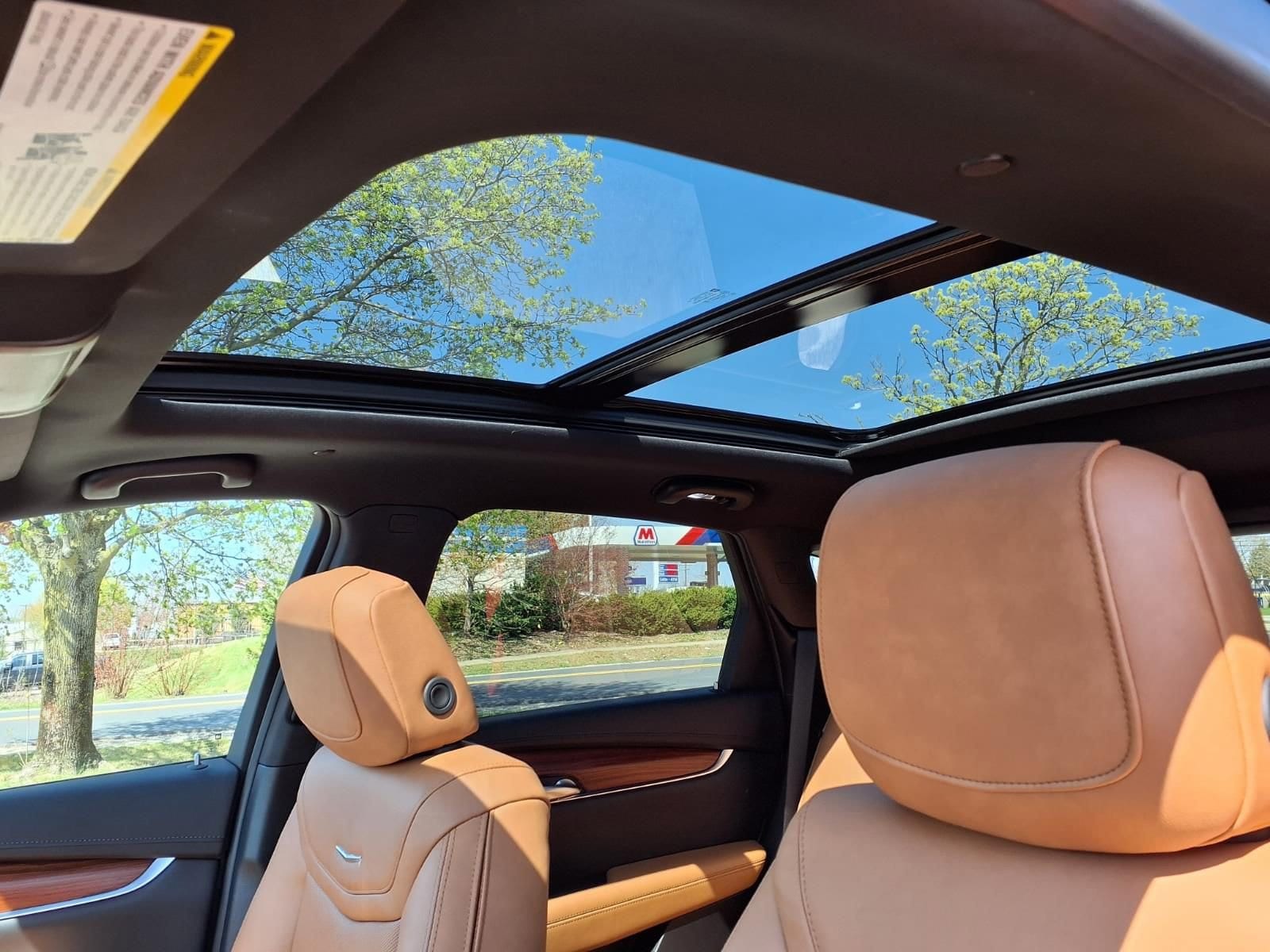 Thumbnail: 2026 Cadillac XT5 - 14