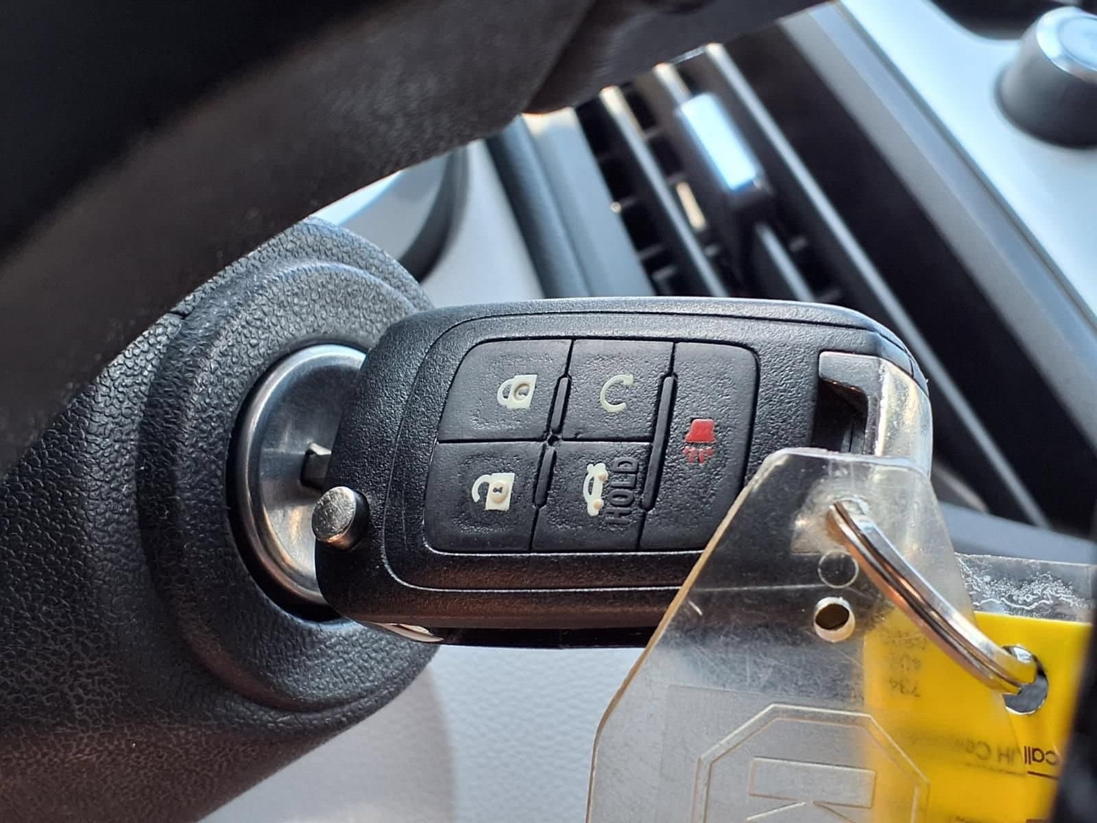 Thumbnail: 2010 Chevrolet Equinox - 27