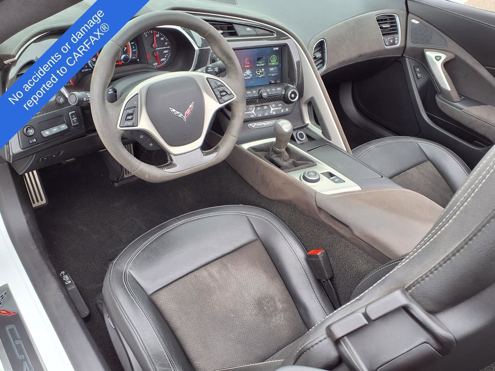 Thumbnail: 2017 Chevrolet Corvette - 18
