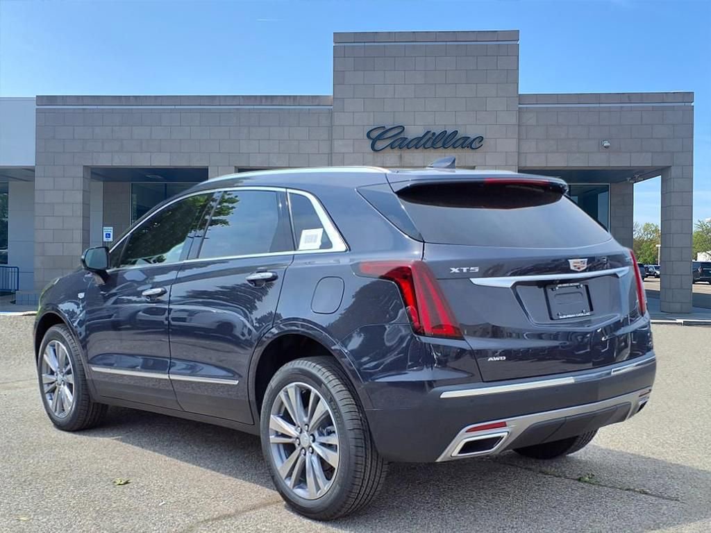 2025 Cadillac XT5 Premium Luxury 6