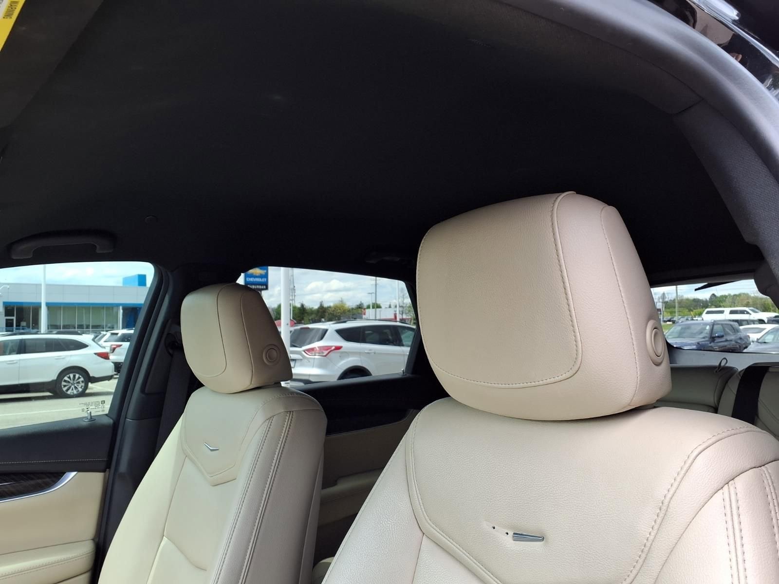 Thumbnail: 2019 Cadillac XT5 - 18