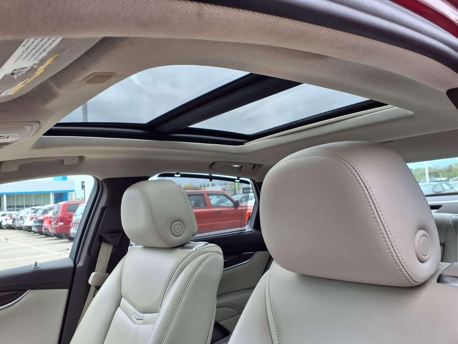 Thumbnail: 2013 Cadillac XTS - 16
