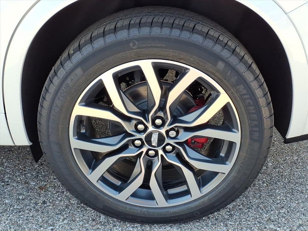 Thumbnail: 2025 Cadillac XT6 - 7