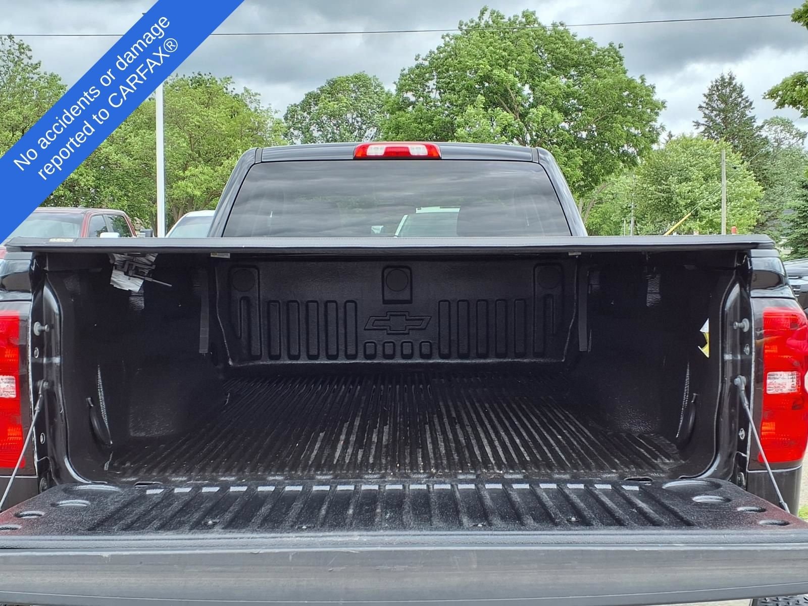 Thumbnail: 2018 Chevrolet Silverado 1500 - 11