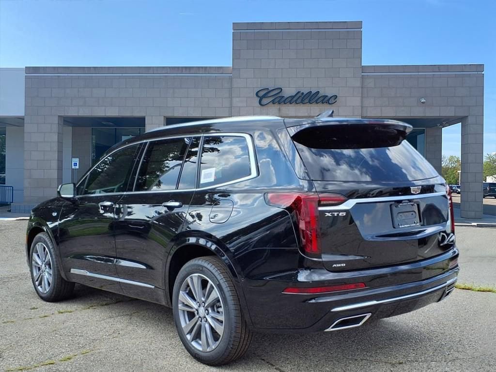 Thumbnail: 2025 Cadillac XT6 - 6