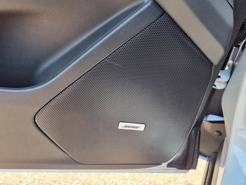 Thumbnail: 2025 Cadillac XT6 - 13