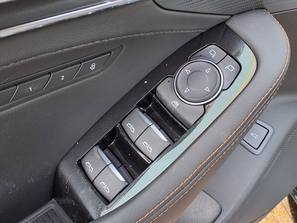 Thumbnail: 2026 Cadillac CT5 - 12