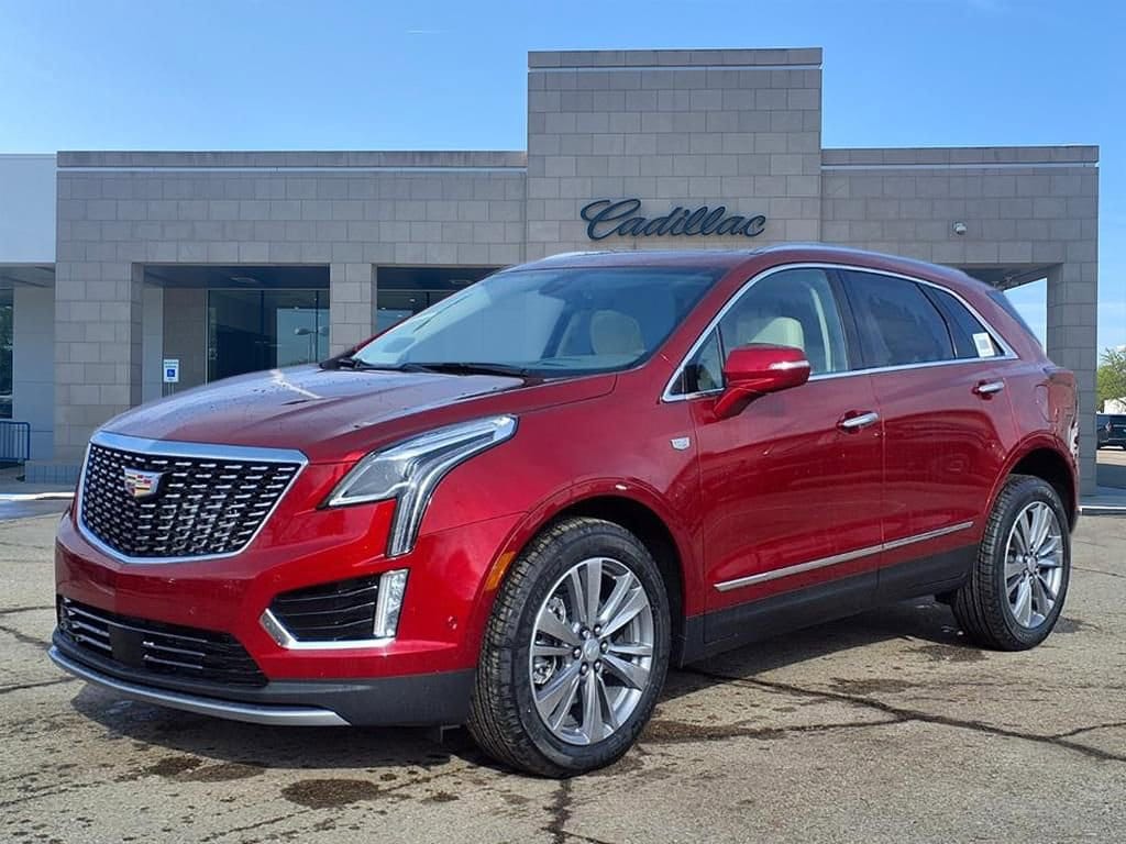 Thumbnail: 2026 Cadillac XT5 - 1