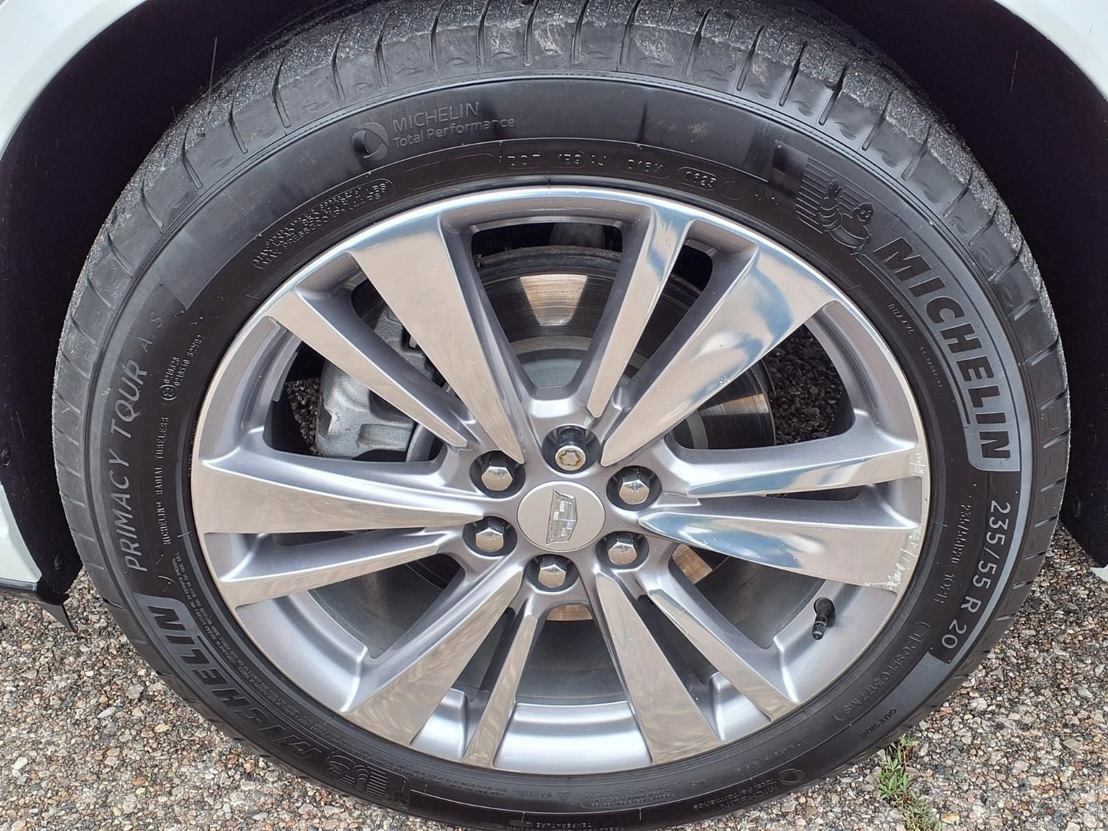 Thumbnail: 2023 Cadillac XT6 - 8