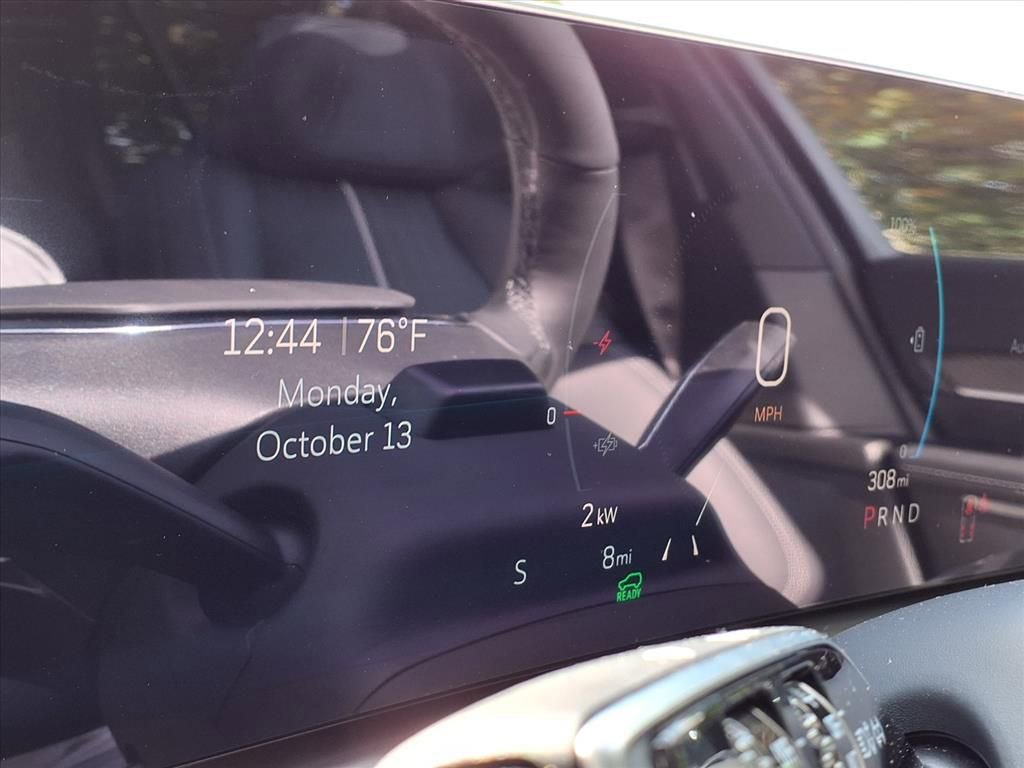 2026 Cadillac VISTIQ Sport - Photo 17
