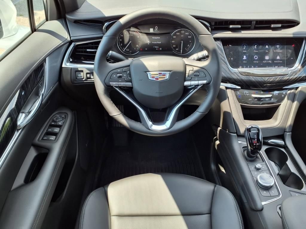 Thumbnail: 2025 Cadillac XT6 - 11