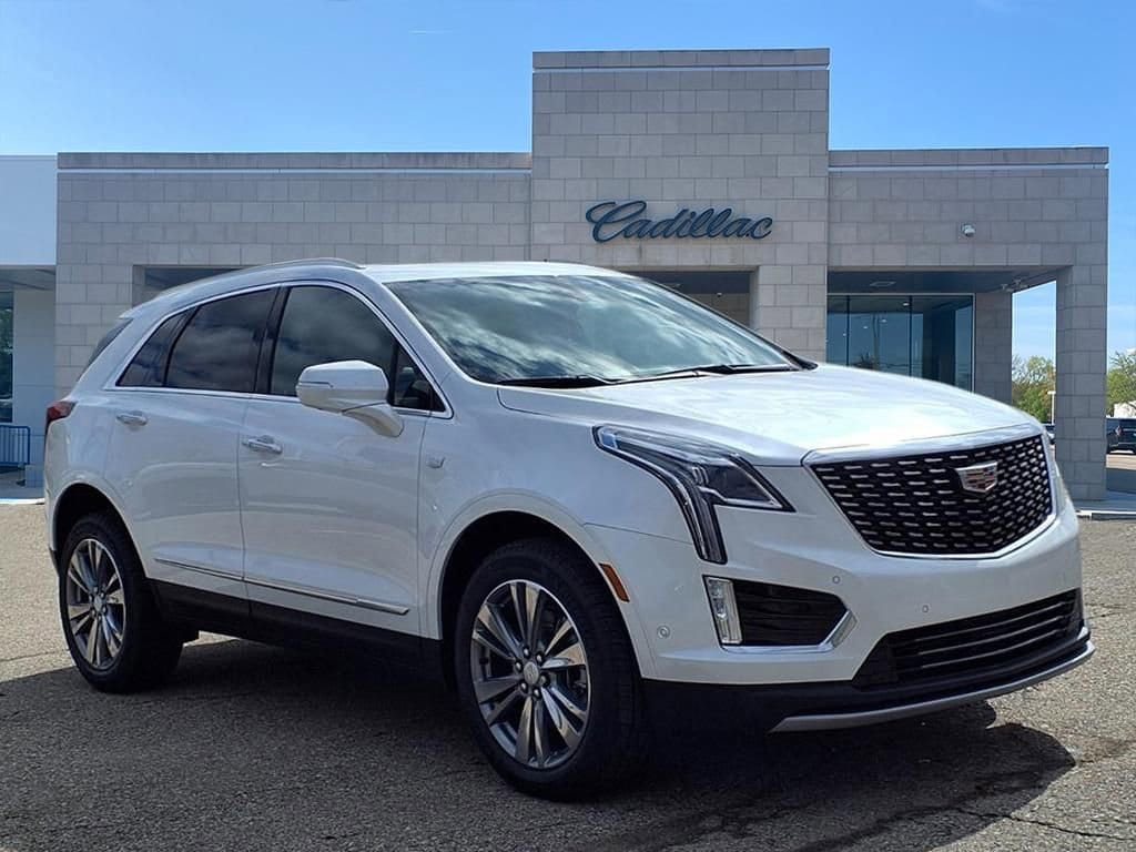 Thumbnail: 2026 Cadillac XT5 - 3