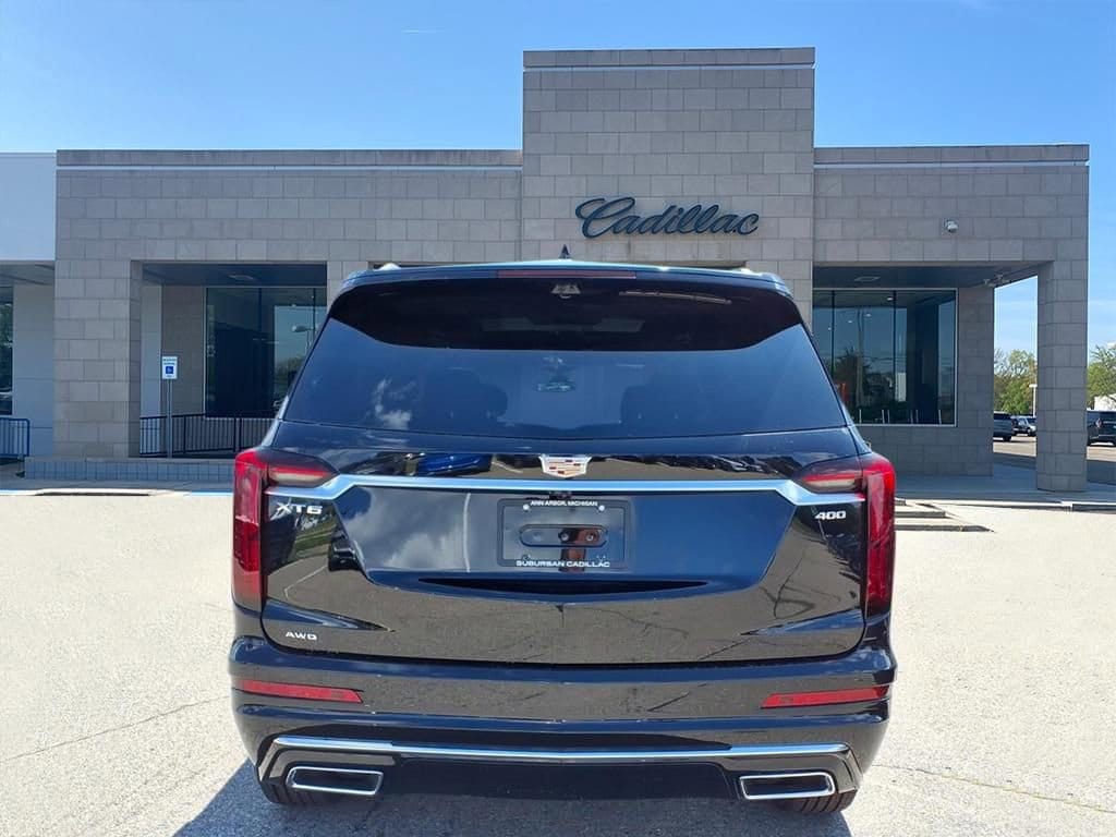 Thumbnail: 2025 Cadillac XT6 - 5