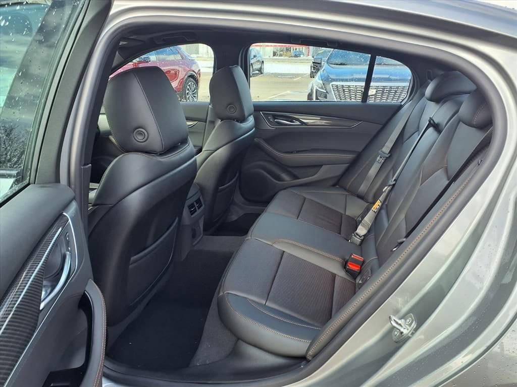 Thumbnail: 2026 Cadillac CT5 - 8