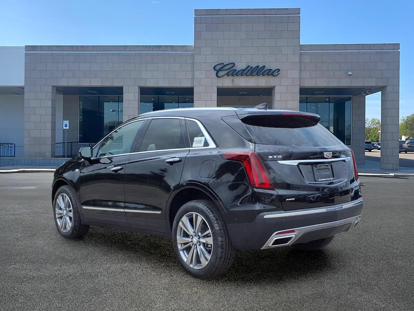 2026 Cadillac XT5 Premium Luxury - Photo 6