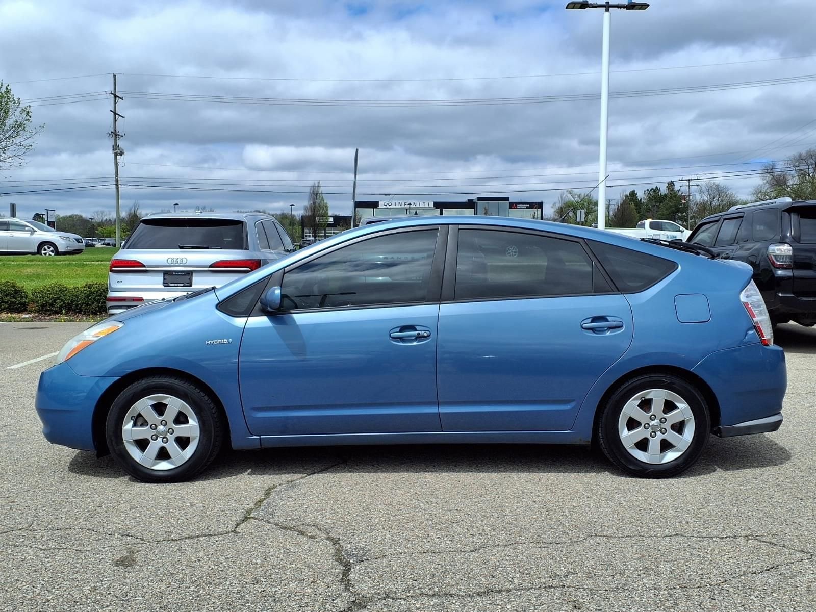Thumbnail: 2009 Toyota Prius - 8