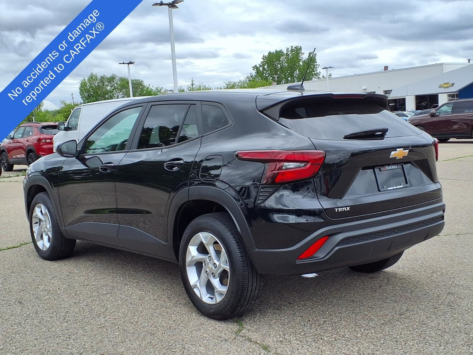 Thumbnail: 2024 Chevrolet Trax - 8