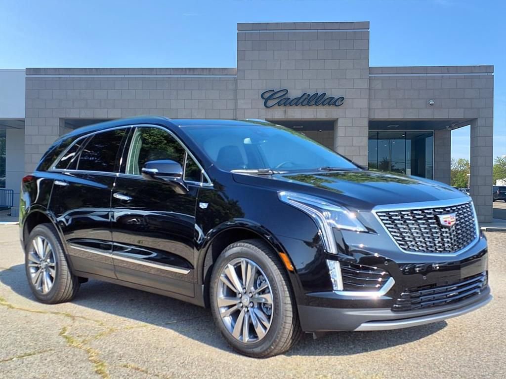 2025 Cadillac XT5 Premium Luxury photo 2
