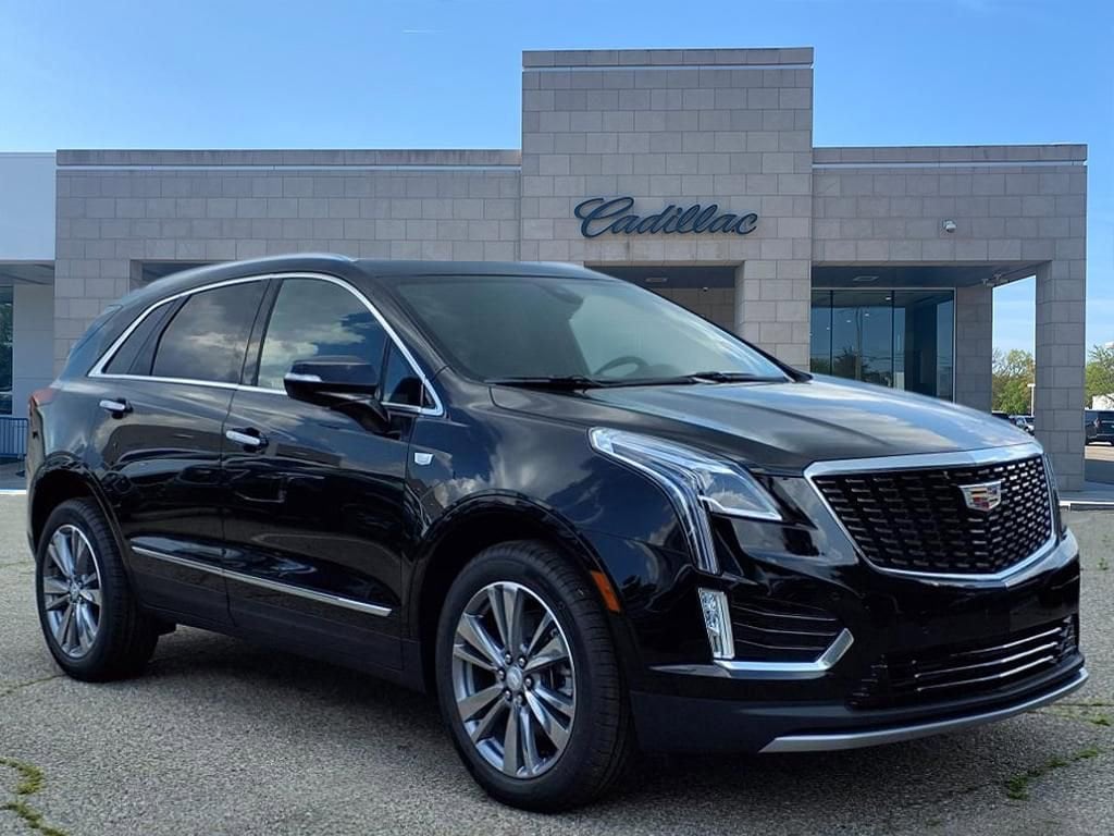 Thumbnail: 2025 Cadillac XT5 - 3