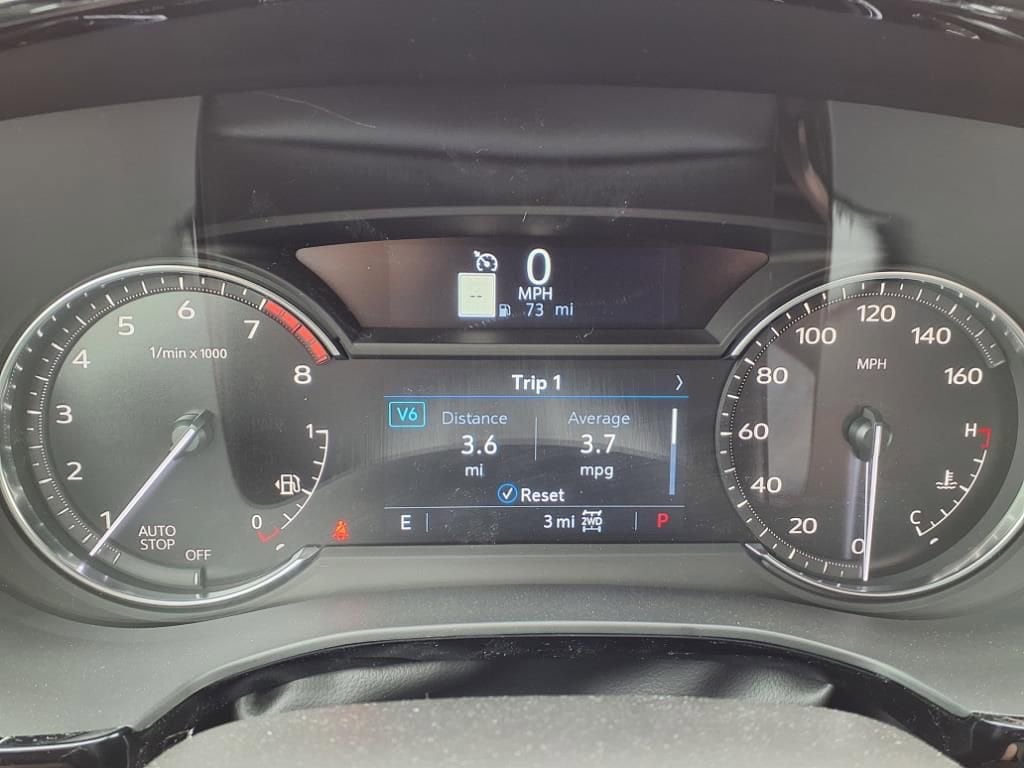 Thumbnail: 2025 Cadillac XT5 - 16