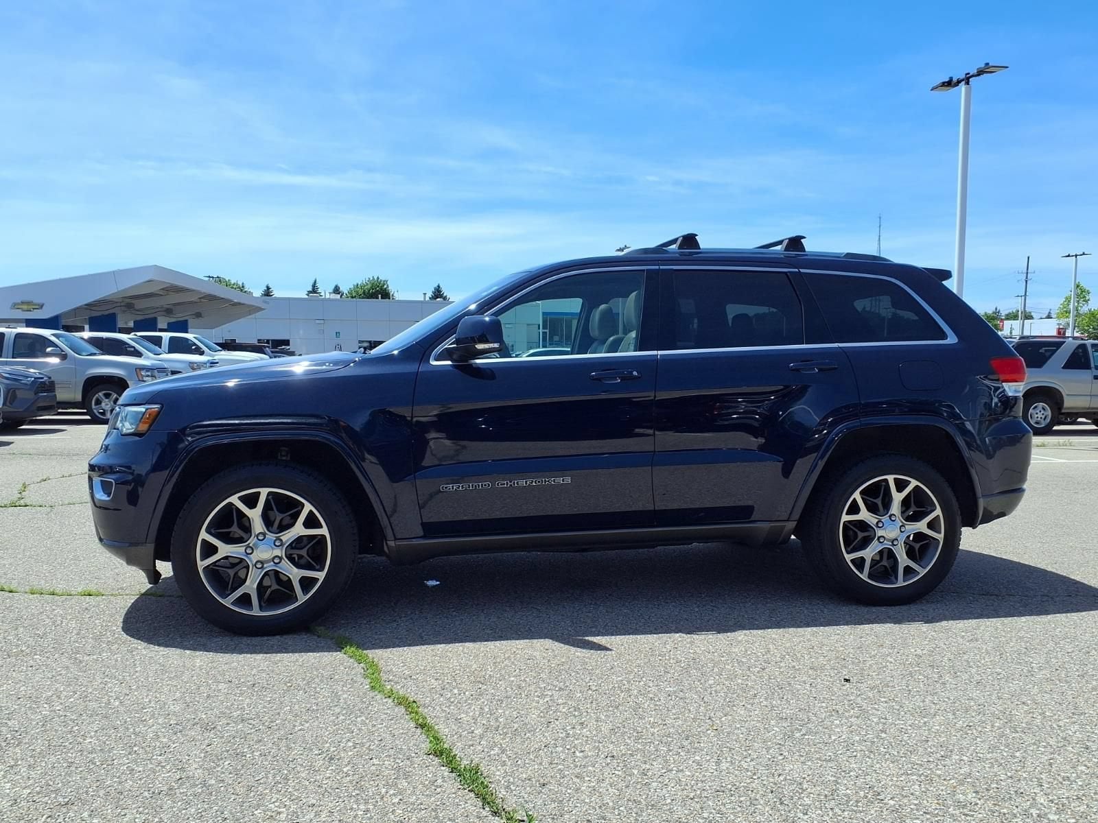 Thumbnail: 2018 Jeep Grand Cherokee - 7