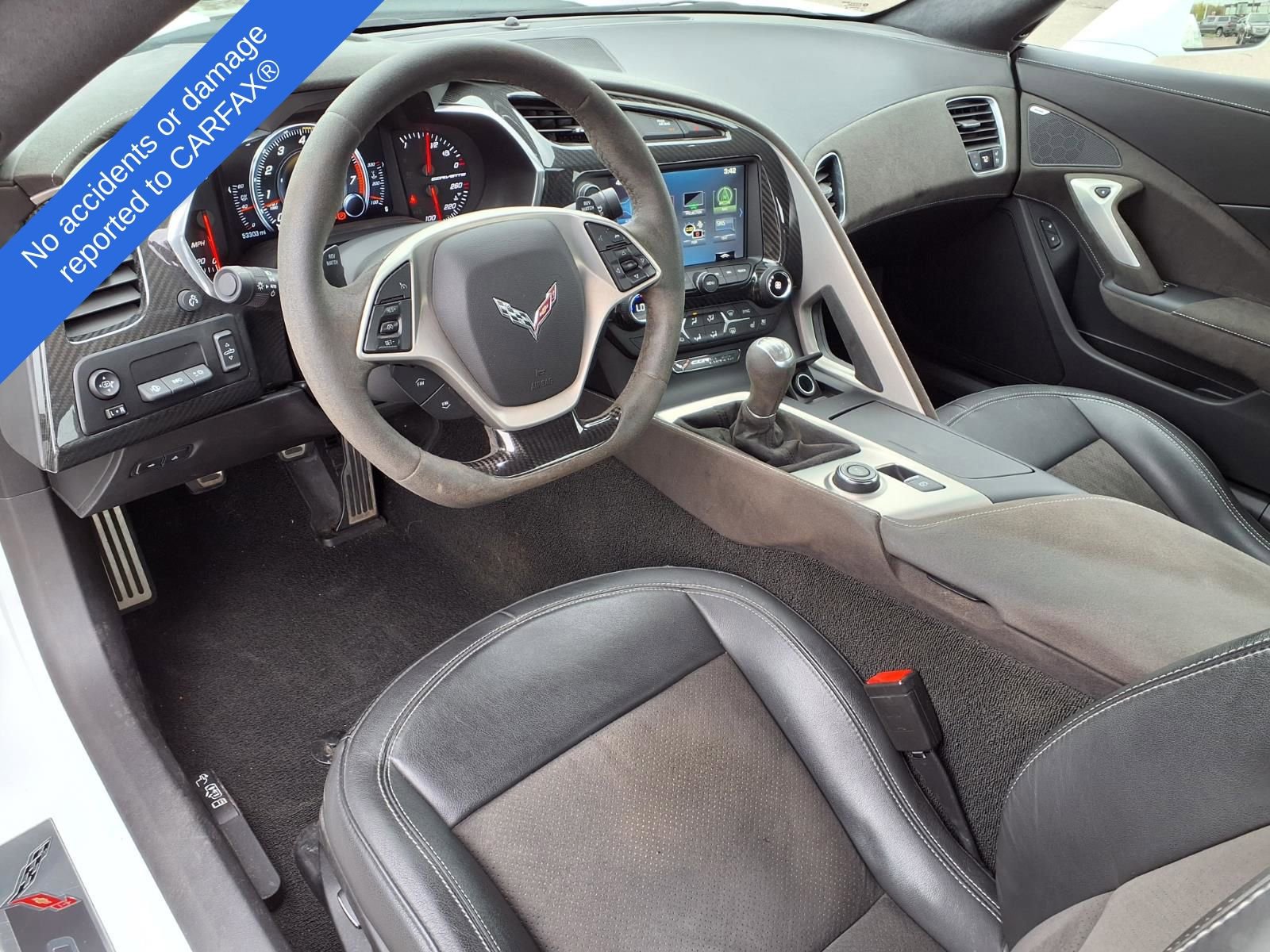 Thumbnail: 2017 Chevrolet Corvette - 15