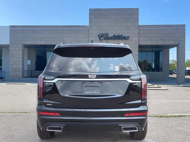 2025 Cadillac XT6 Sport 5