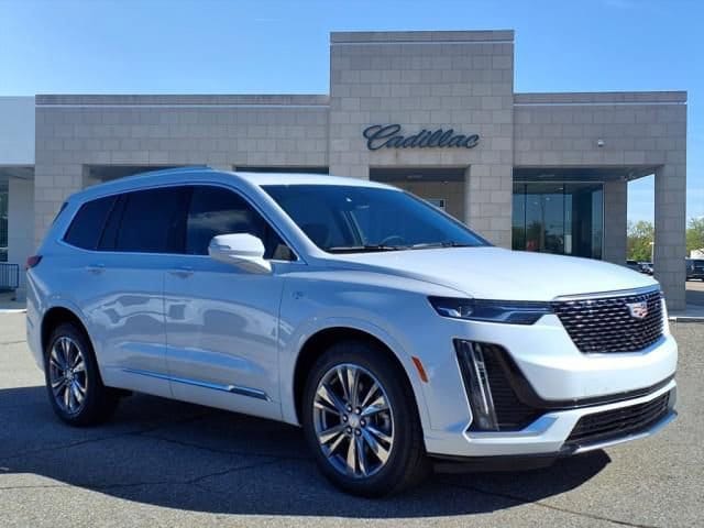 Thumbnail: 2025 Cadillac XT6 - 3