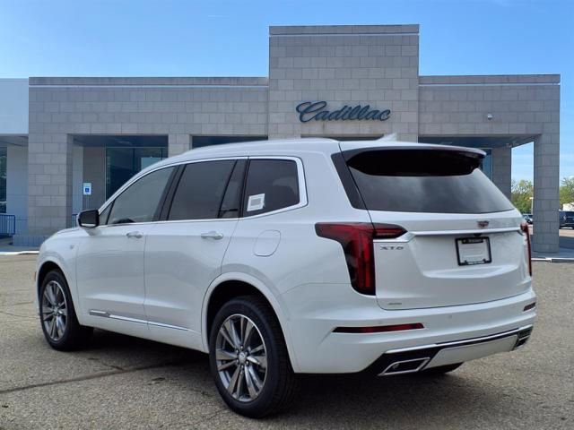 Thumbnail: 2025 Cadillac XT6 - 6