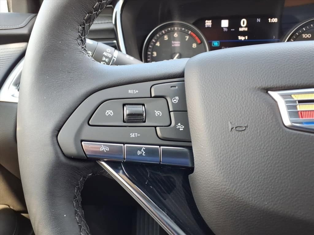 Thumbnail: 2025 Cadillac XT6 - 24