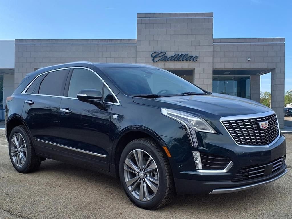 Thumbnail: 2026 Cadillac XT5 - 3