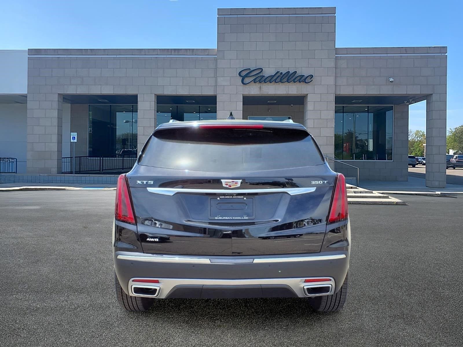 Thumbnail: 2026 Cadillac XT5 - 5