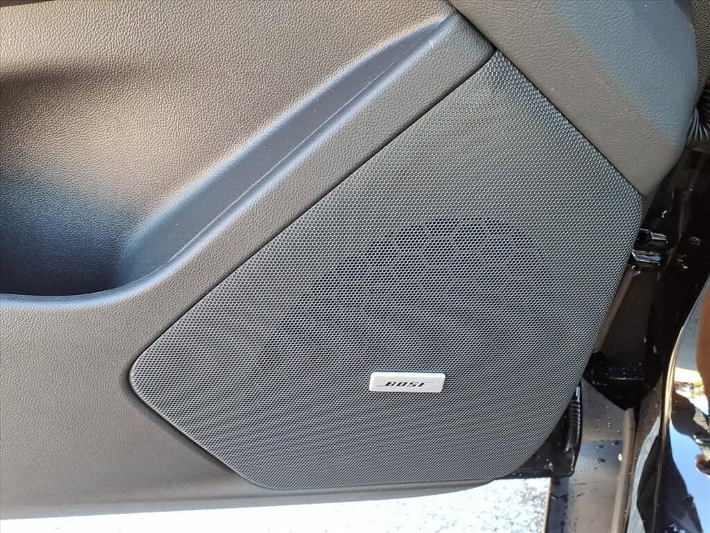 Thumbnail: 2025 Cadillac XT5 - 14