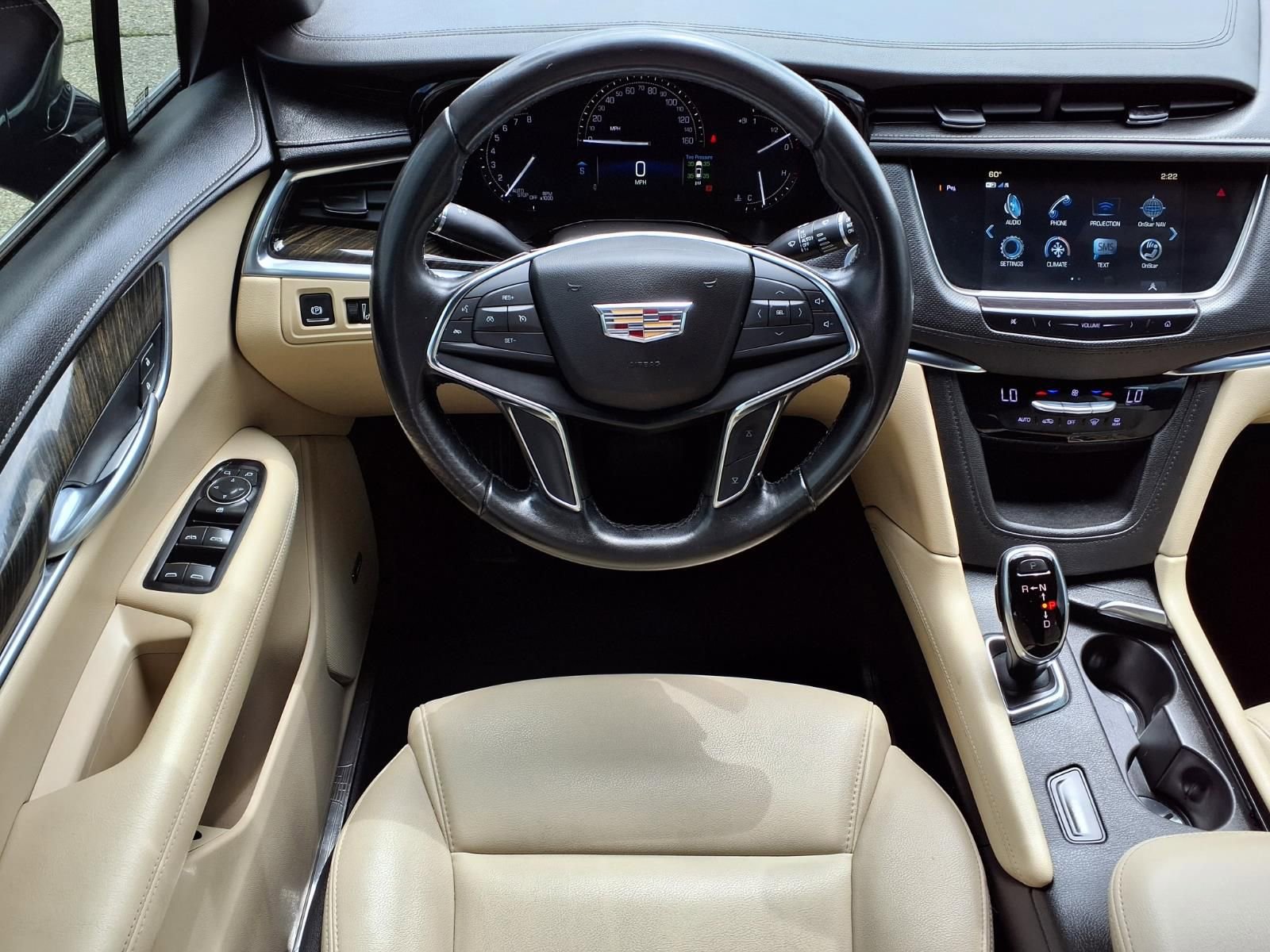 Thumbnail: 2019 Cadillac XT5 - 13