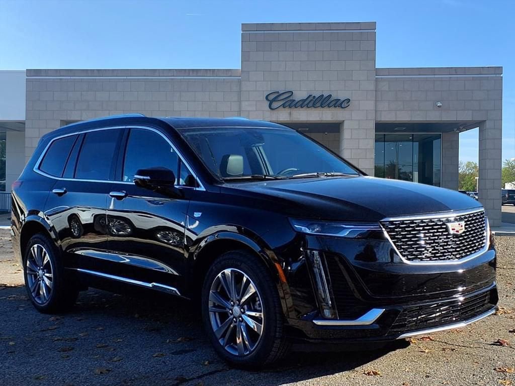Thumbnail: 2025 Cadillac XT6 - 3