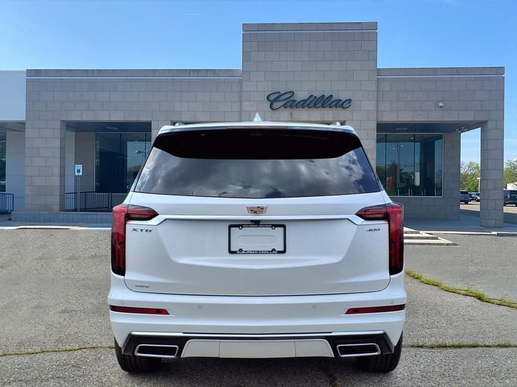 Thumbnail: 2025 Cadillac XT6 - 5