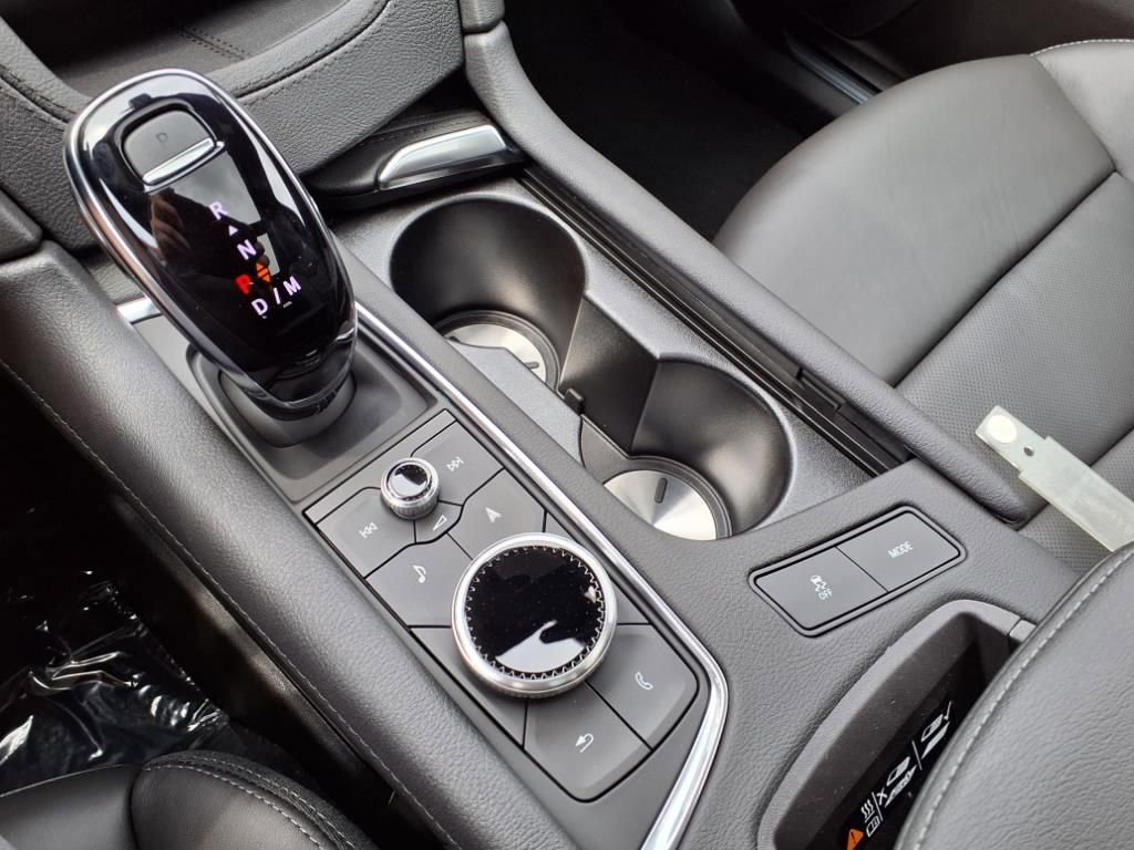 Thumbnail: 2025 Cadillac XT5 - 20