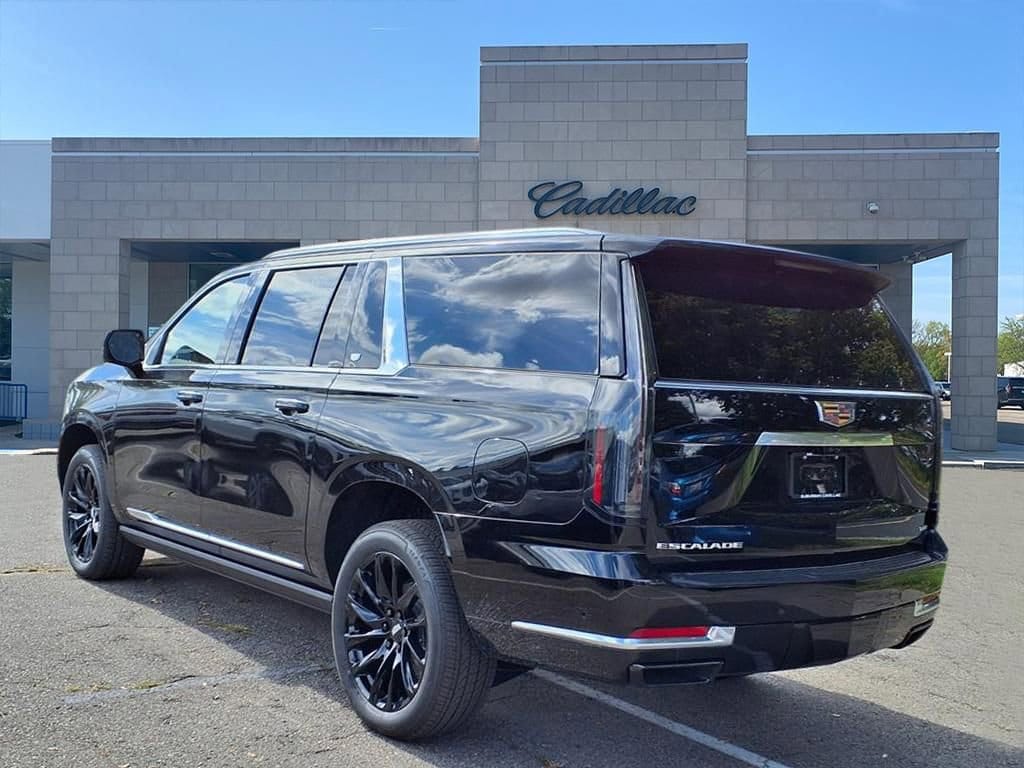 Thumbnail: 2026 Cadillac Escalade - 6