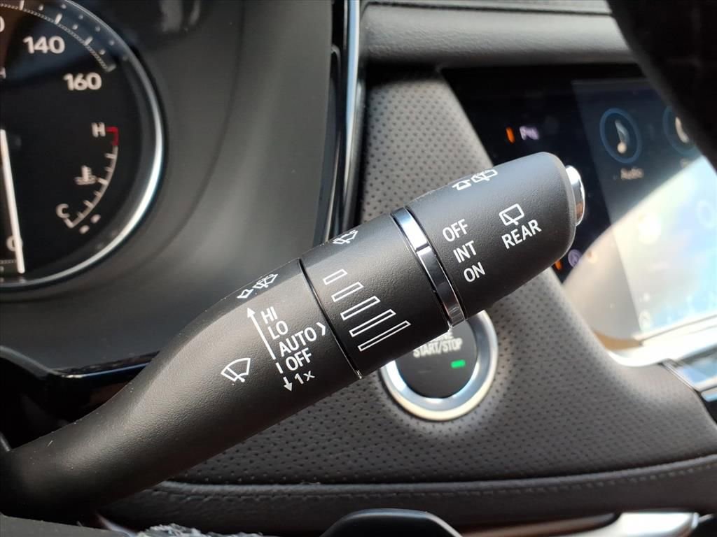 Thumbnail: 2025 Cadillac XT5 - 15