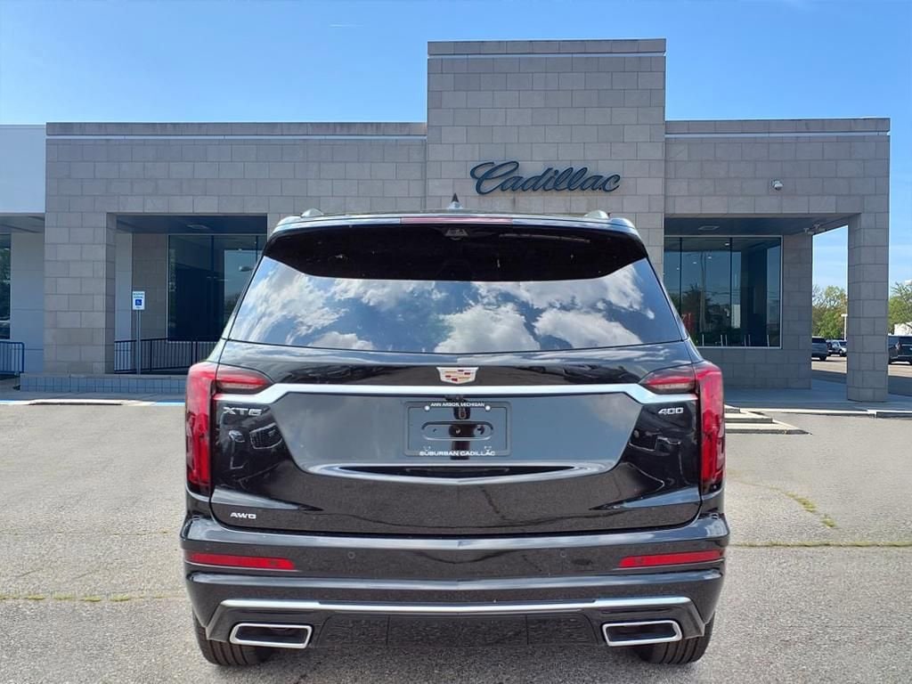 Thumbnail: 2025 Cadillac XT6 - 5