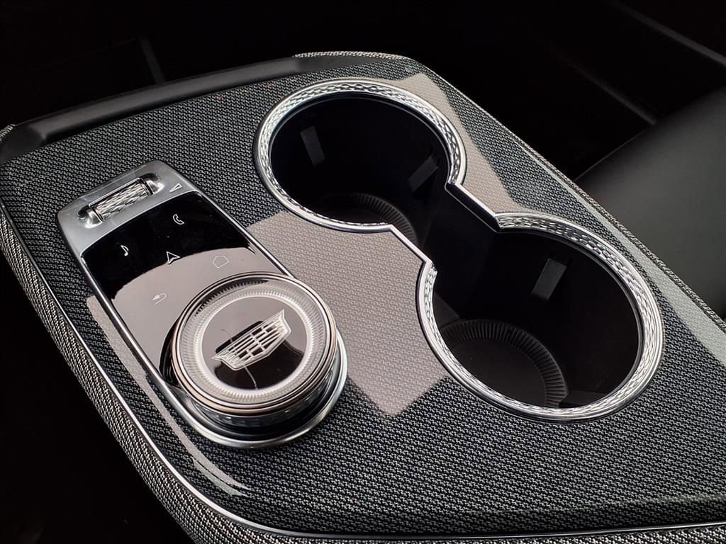 Thumbnail: 2026 Cadillac Optiq - 23