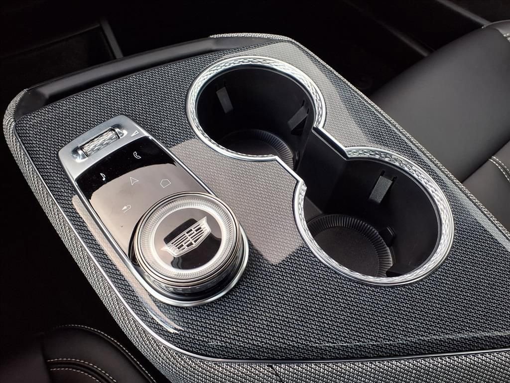 Thumbnail: 2026 Cadillac Optiq - 22