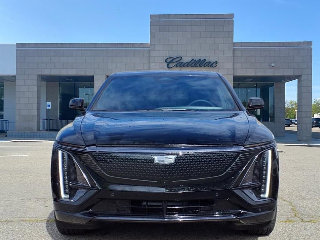 2025 Cadillac Lyriq Sport 1 2