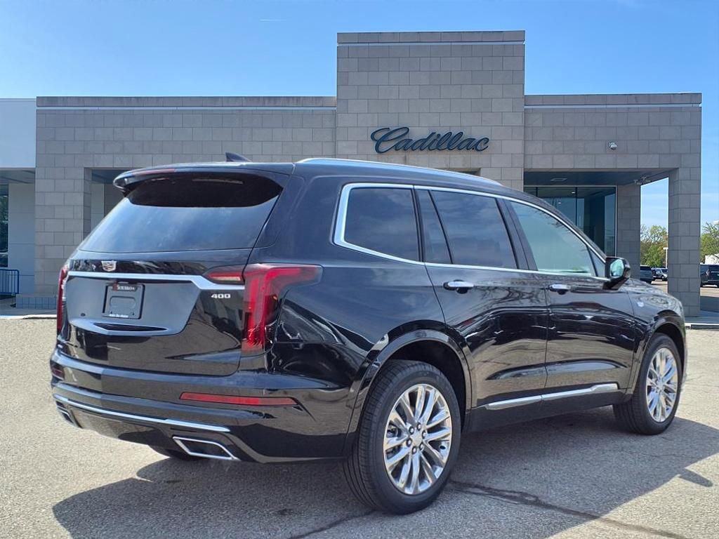 2025 Cadillac XT6 Premium Luxury photo 4