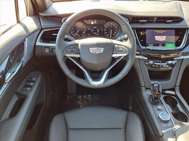 Thumbnail: 2025 Cadillac XT6 - 10