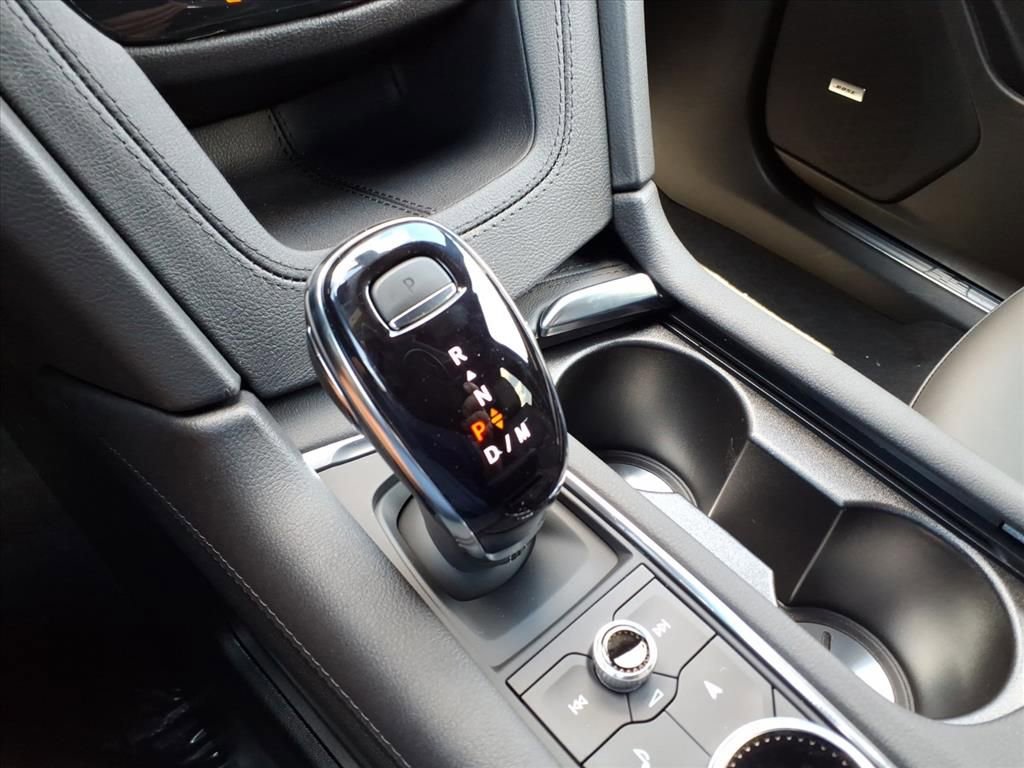 Thumbnail: 2025 Cadillac XT5 - 20