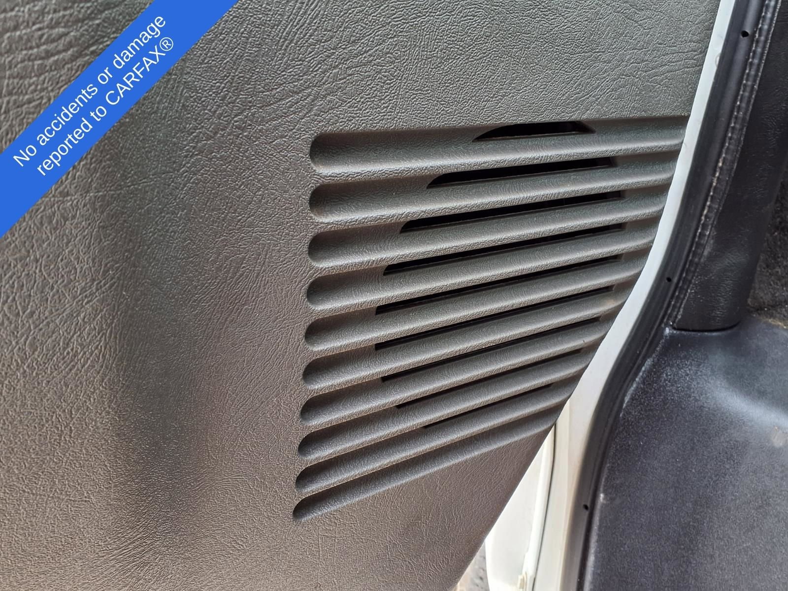 Thumbnail: 2016 Chevrolet Express - 17